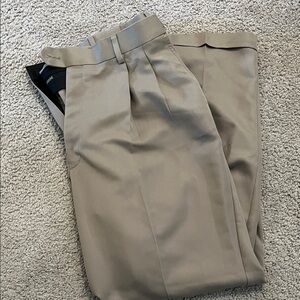 Savane Men's Classic Khaki Dress Pants